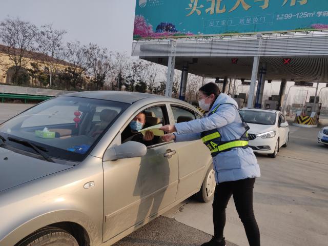 1581505849313830.jpg 我身邊的共產(chǎn)黨員 淮南處 詹紅艷.jpg